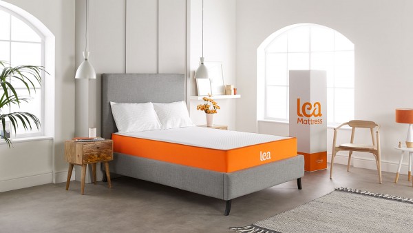 The Ergonomic Plus mattress combines layers of memory and support foam, creating a mattress that provides great comfort and support. Easily delivered to your doorsteps as a mattress in a box, the Ergonomic Plus will provide you with cloud-like comfort to your whole body.